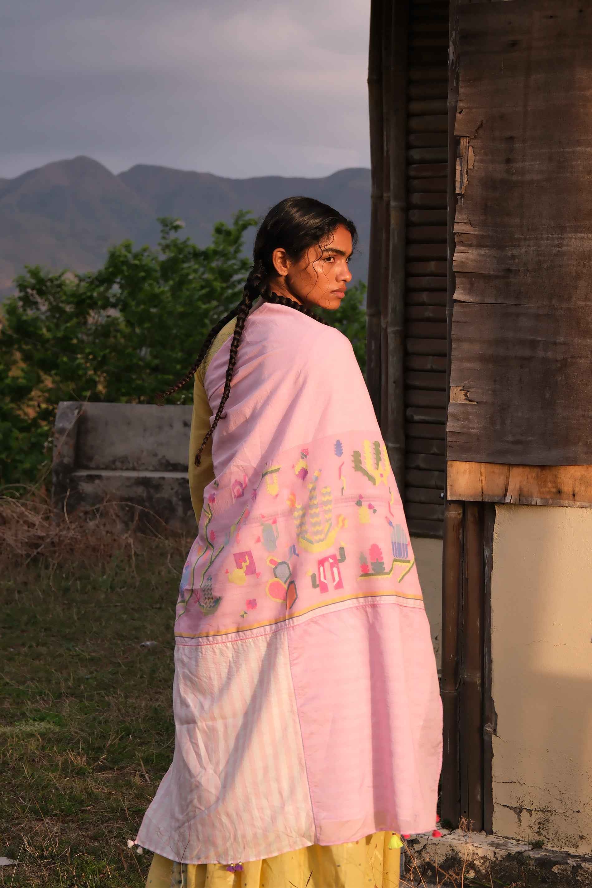 Zephyranthes Jamdani Scarf