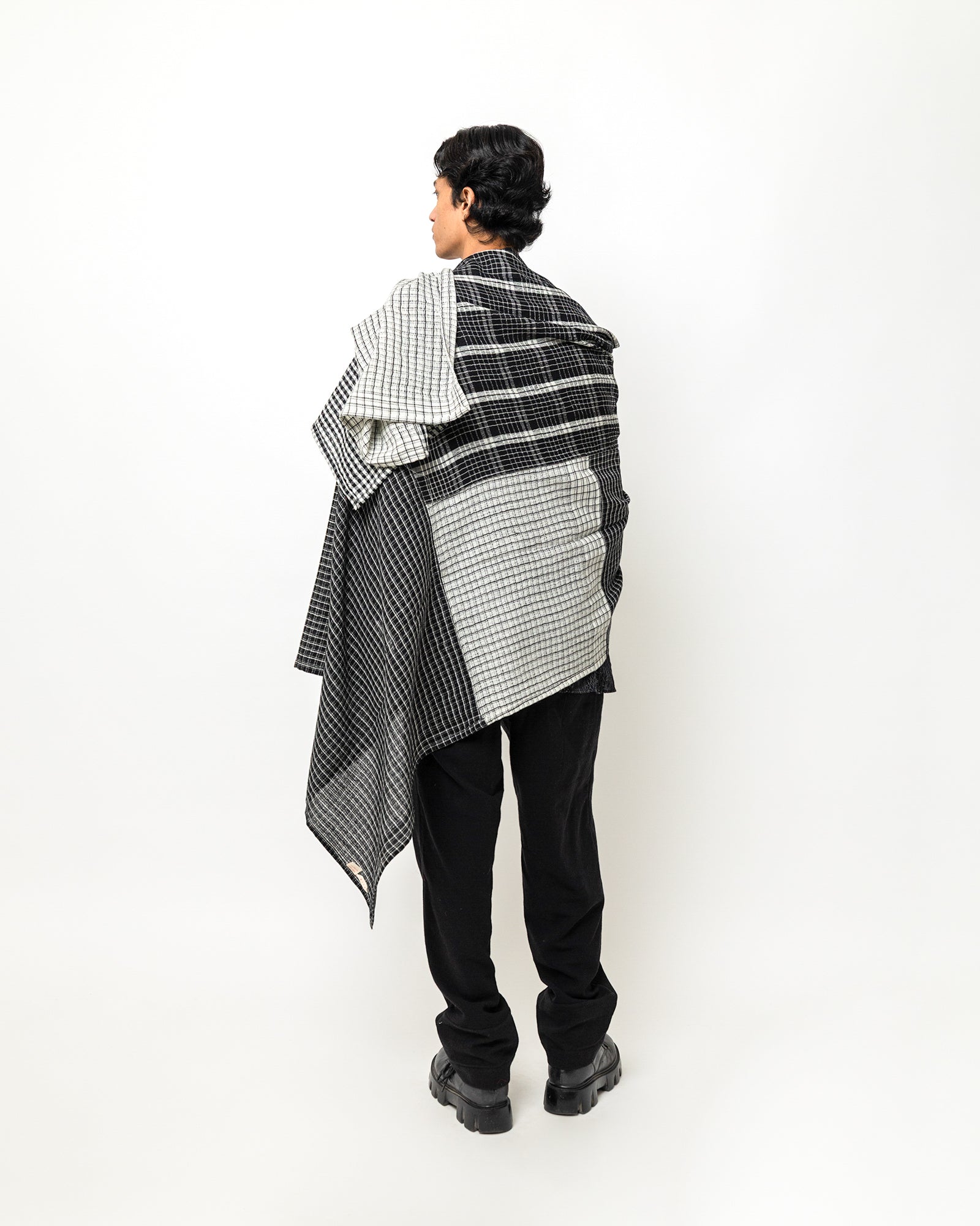 Arhaan Woolen Scarf