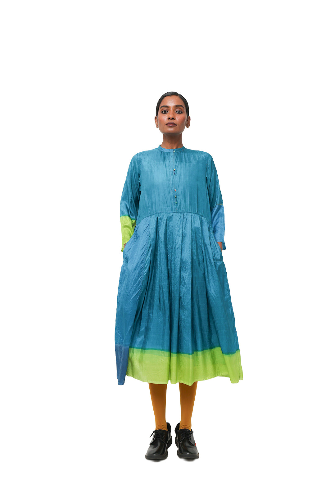 ニールシルクドレス