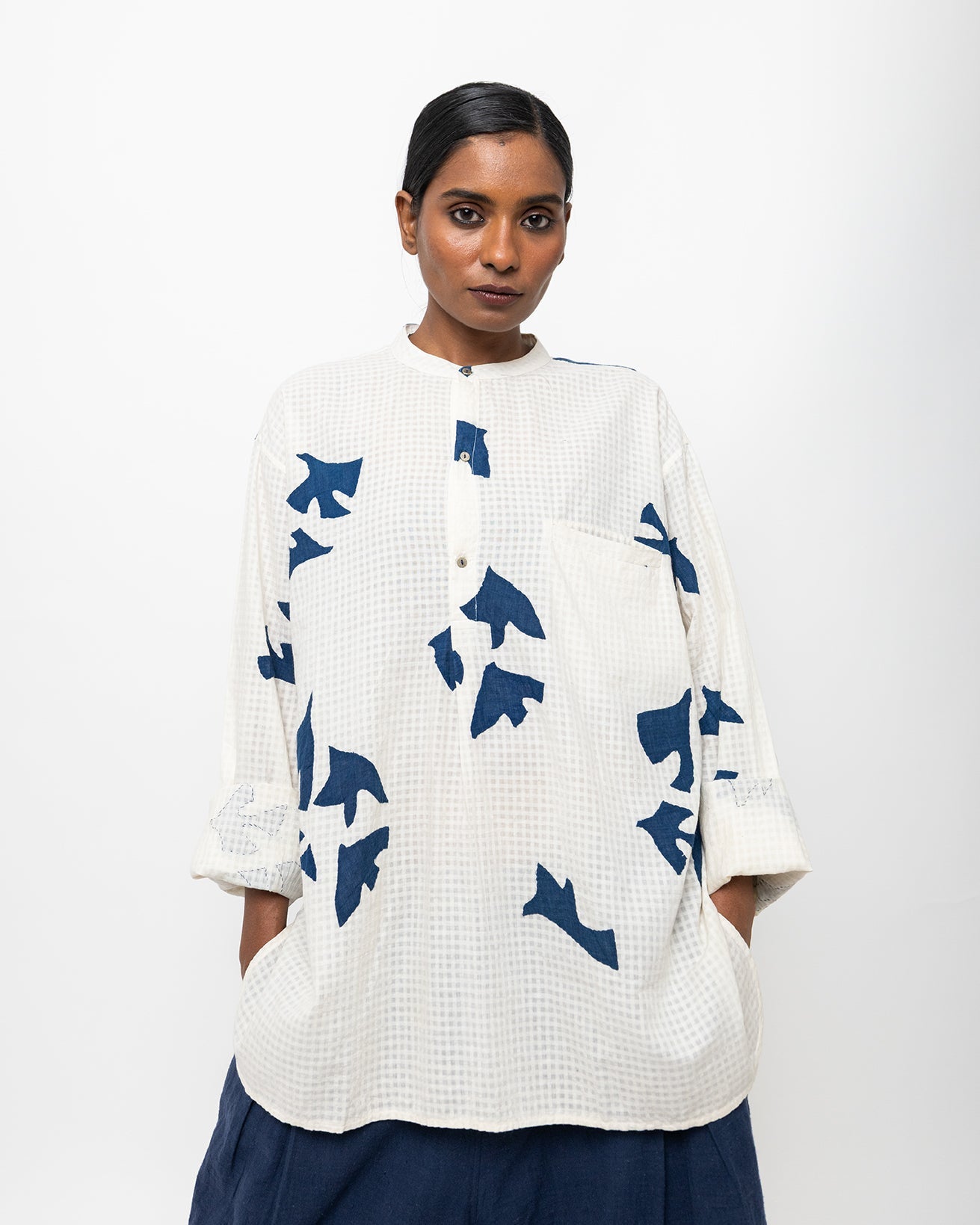 ピニャ アップリケ コットンシャツ