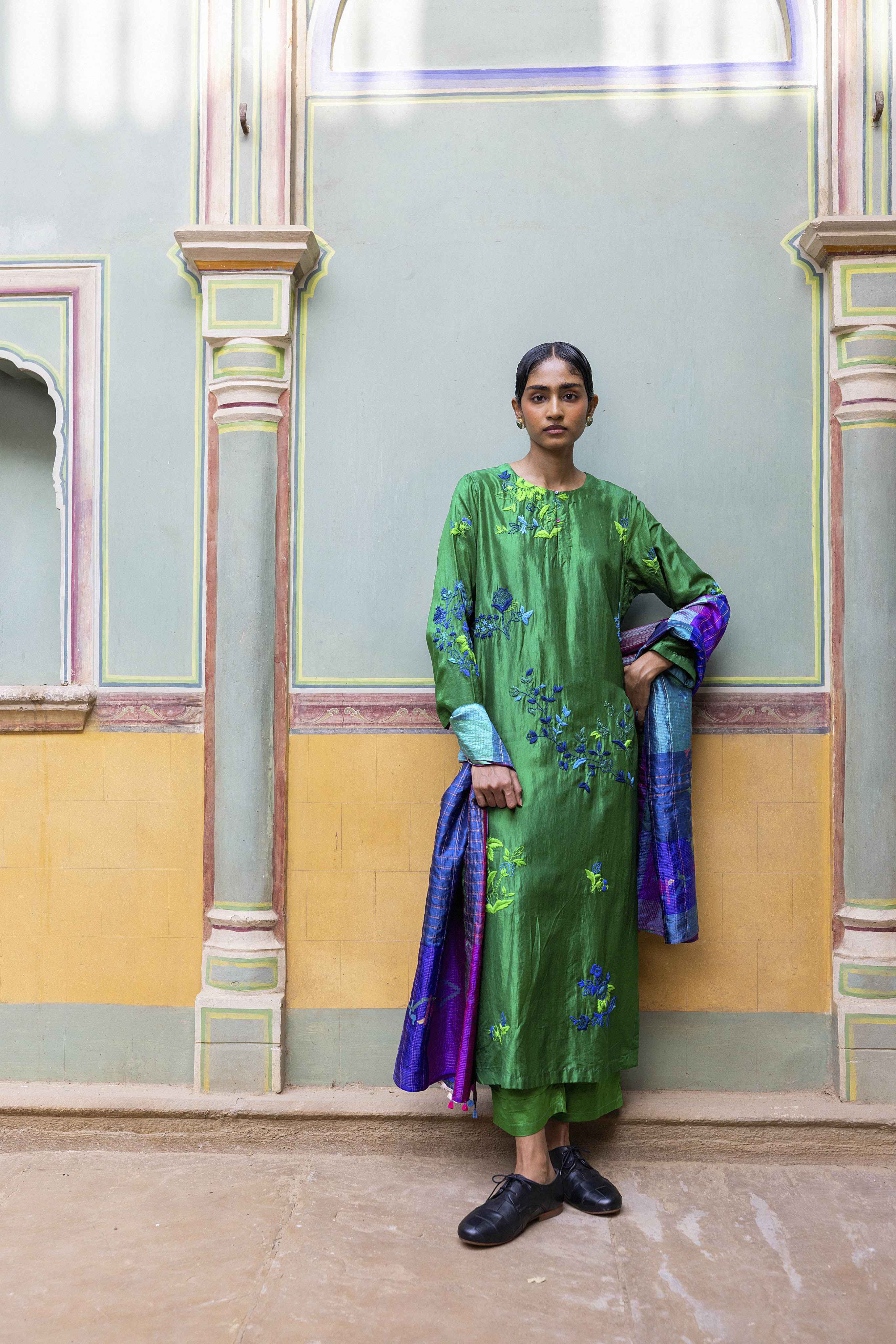 Lamia Embroidered Kurta Set