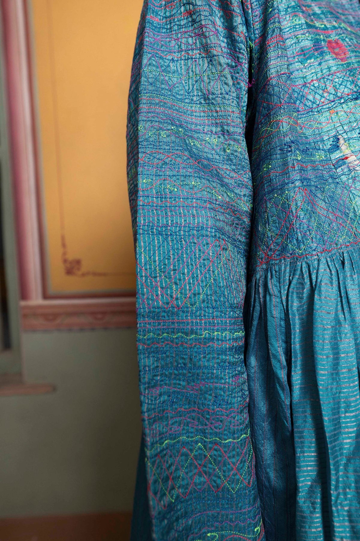 Anisa Jamdani Jacket