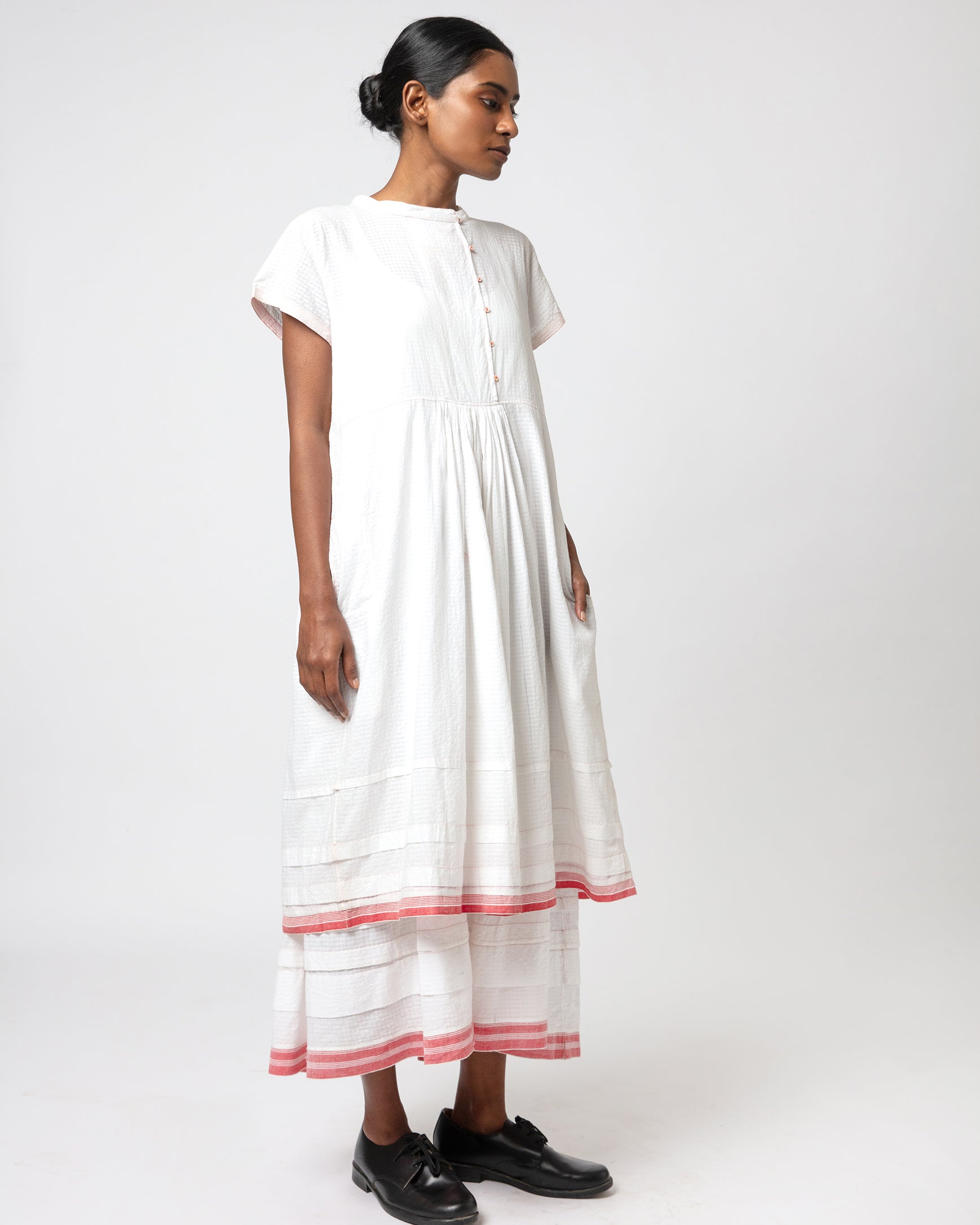 Nisaki White Cotton Dress